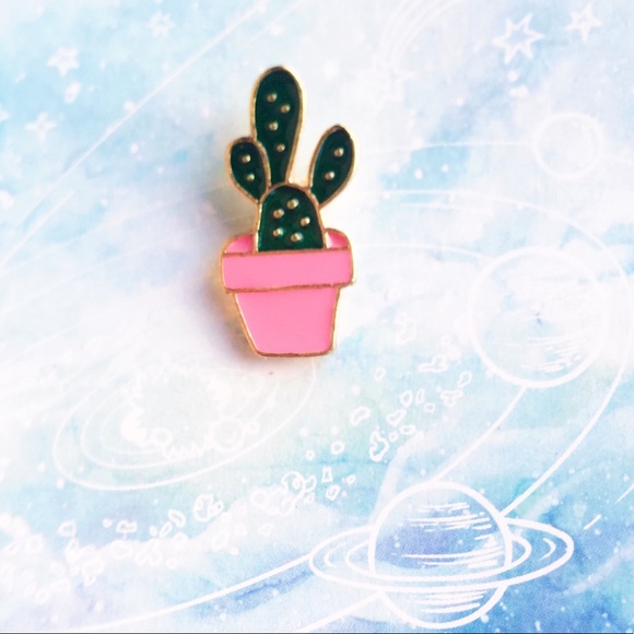 🎉✨ Cactus Pin ✨🎉 - Picture 2 of 5